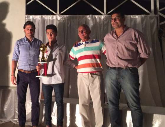 Metán distinguió a los deportistas más destacados del municipio